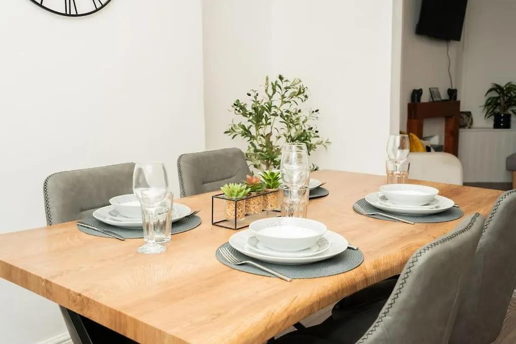 Stunning Home In York - Free Wifi & Parking - Close To Racecourse & City Centre Wielka Brytania