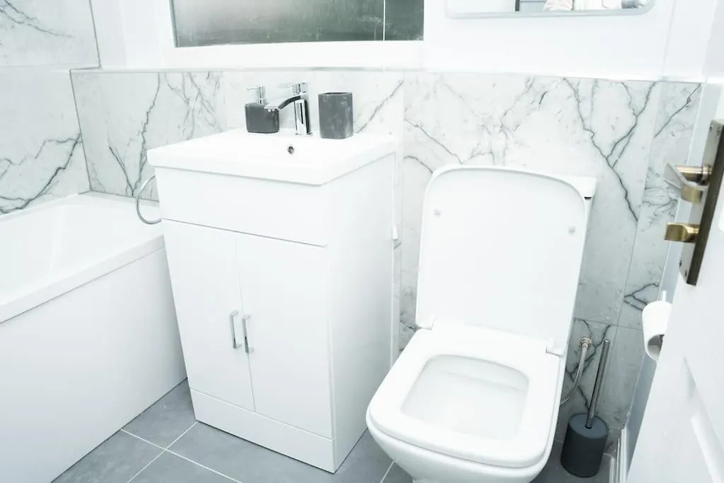 Stunning Home In York - Free Wifi & Parking - Close To Racecourse & City Centre Wielka Brytania